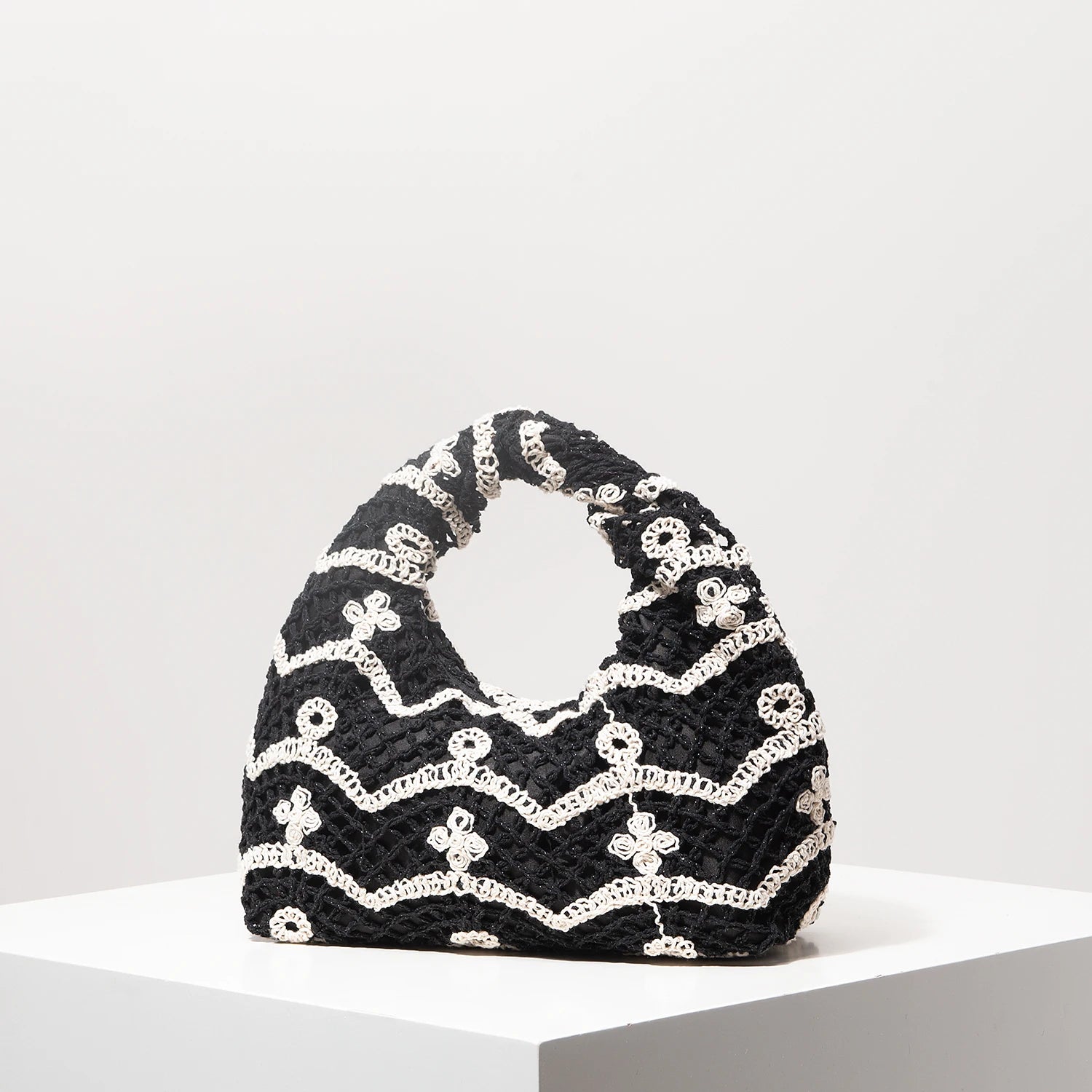 Pattern Hollow Woven Handbag，Bohemia Beach Bags for Women，Crochet Set，Beach Accessories Women，Travel Must Haves（Random Pattern）