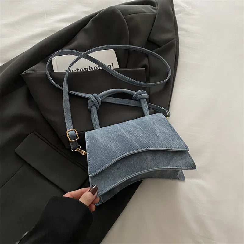 Women’s Fashionable Small Shoulder Bag Solid Color Trendy Crossbody
