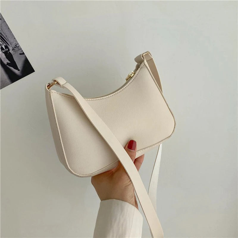 Women’s Luxury Vintage Shoulder Baguette Bag In Smooth Leather Finish