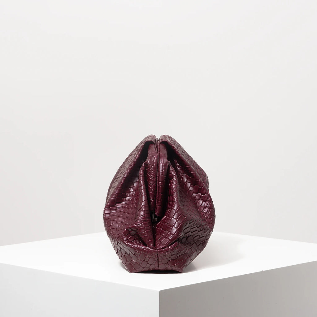 Women’s Woven Pattern Clutch Bag – Burgundy Vintage Design