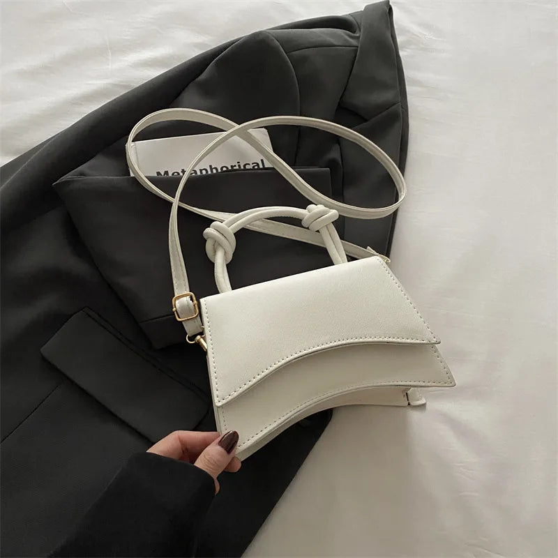 Women’s Fashionable Small Shoulder Bag Solid Color Trendy Crossbody