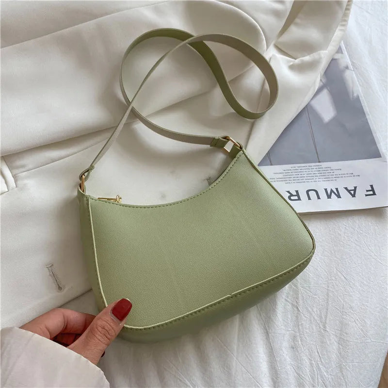 Women’s Luxury Vintage Shoulder Baguette Bag In Smooth Leather Finish