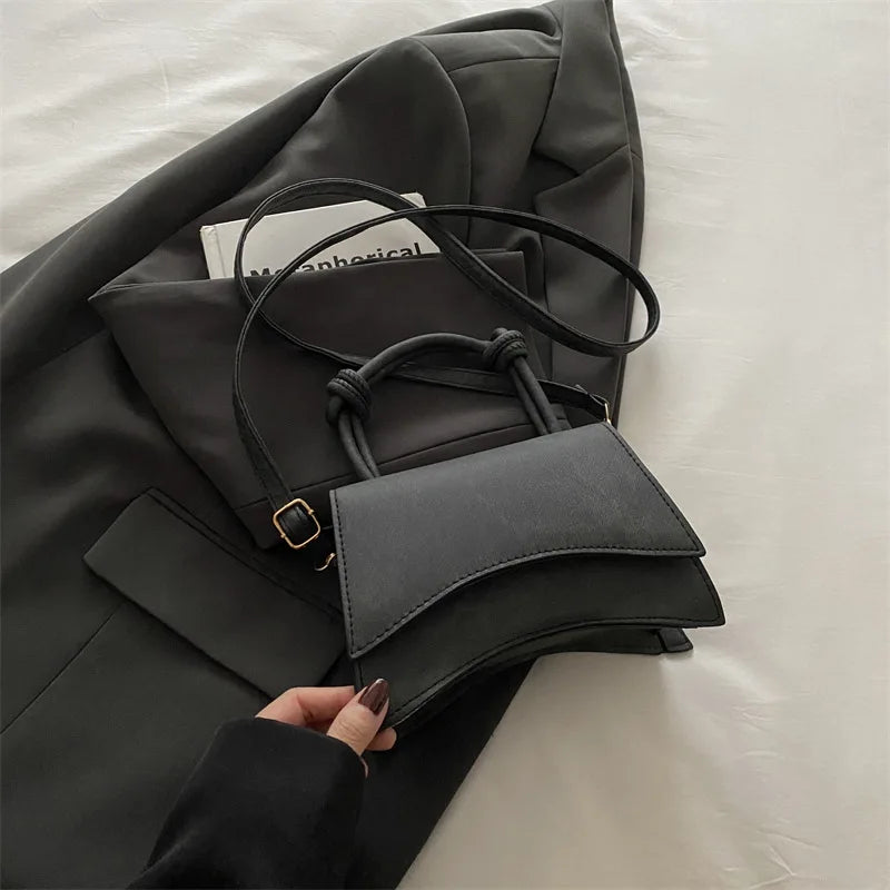 Women’s Fashionable Small Shoulder Bag Solid Color Trendy Crossbody