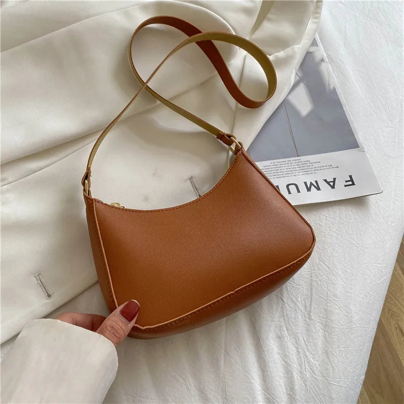 Women’s Luxury Vintage Shoulder Baguette Bag In Smooth Leather Finish